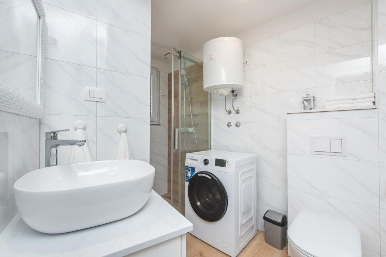 Apartmani Mara Kaštela Εξωτερικό φωτογραφία