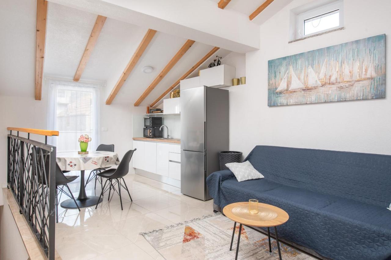 Apartmani Mara Kaštela Εξωτερικό φωτογραφία