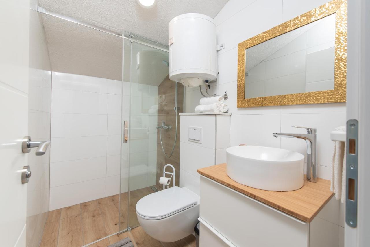 Apartmani Mara Kaštela Εξωτερικό φωτογραφία
