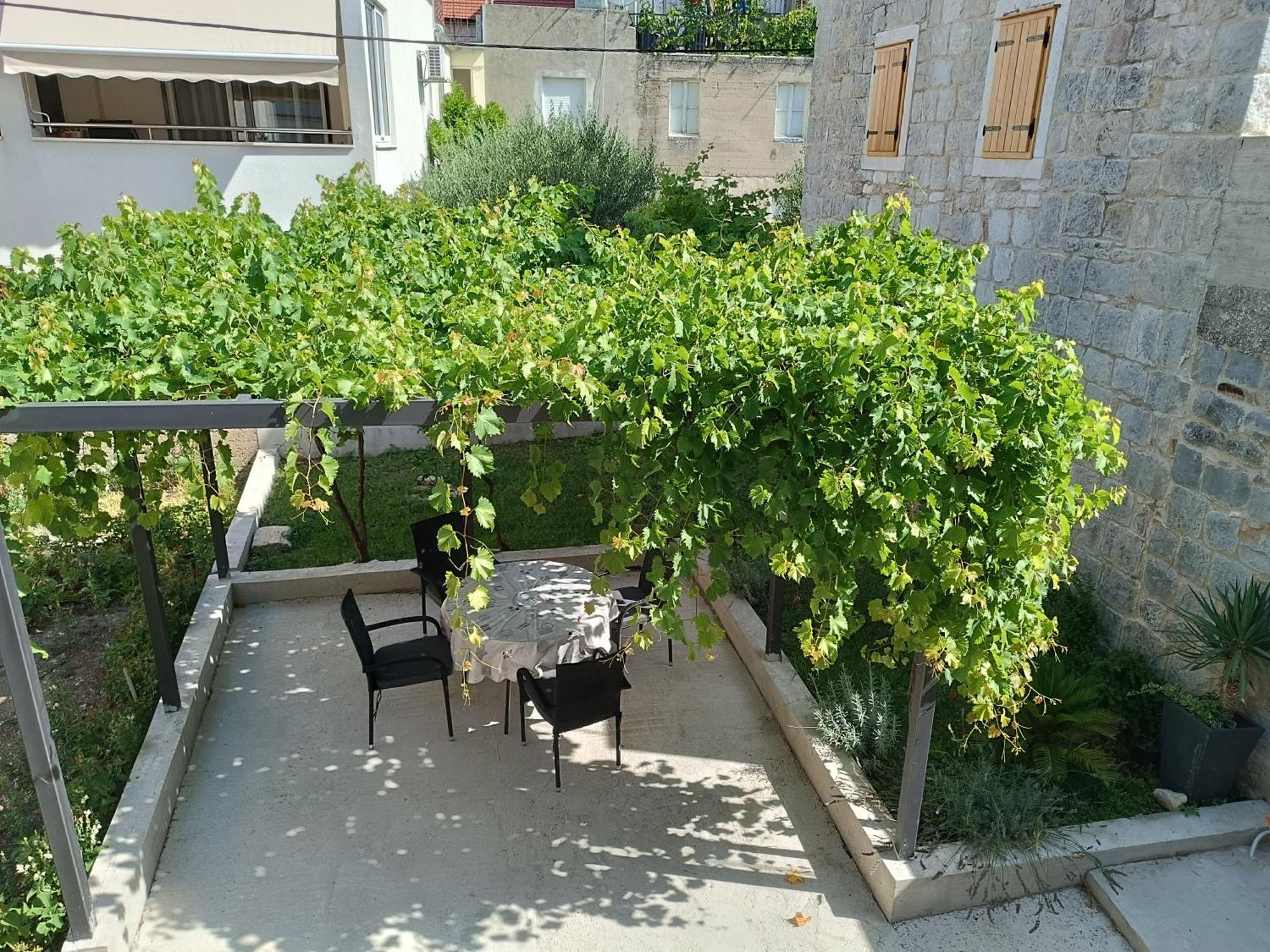 Apartmani Mara Kaštela Εξωτερικό φωτογραφία